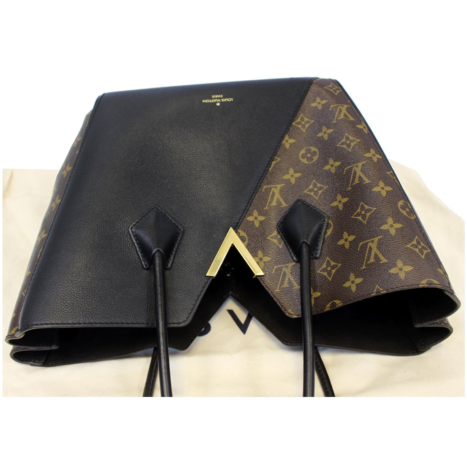 Louis Vuitton Monogram / Black Kimono MM – The Luxury Lady