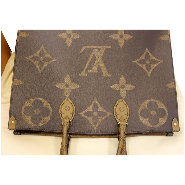 LOUIS VUITTON Onthego Reverse Monogram Giant Canvas Shoulder Bag Brown