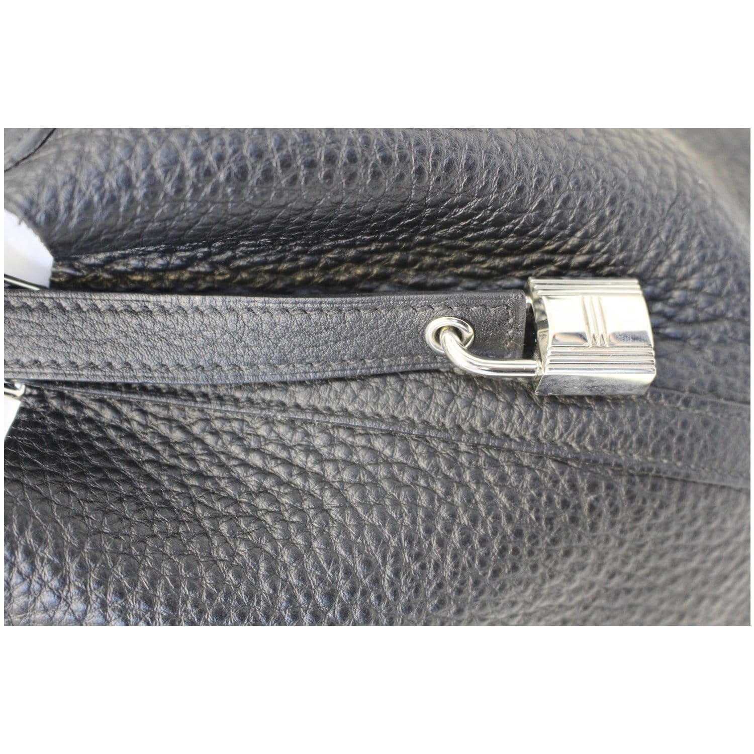 Hermes Picotin Lock Bag 18 In Capucine, Taurine Mallurice Leather
