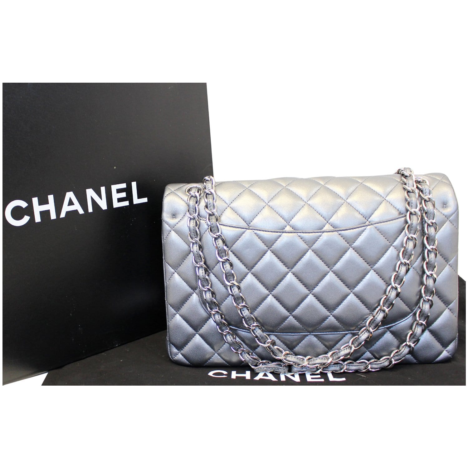 Chanel Timeless Maxi Jumbo shoulder bag in grey quilted caviar leather, SHW  at 1stDibs
