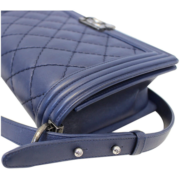 Chanel New Medium Boy Flap Calfskin Double Stitch Bag Navy corner 