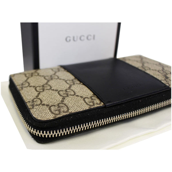 Gucci Wallet GG Supreme Monogram Zip Around - zip