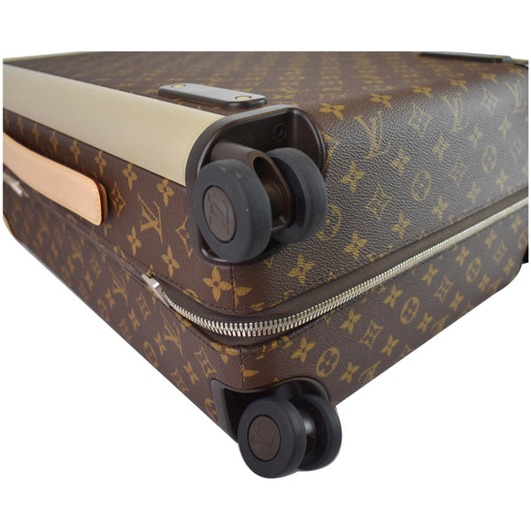 Louis Vuitton Horizon Monogram Canvas Rolling Suitcase - rolling wheels