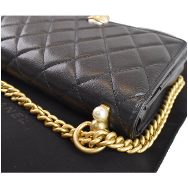 Chanel Pearl Wallet On Chain Crossbody Bag corner view