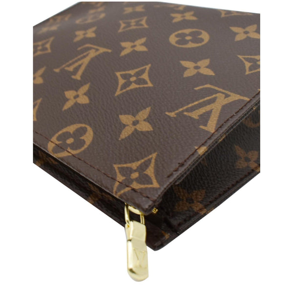 Louis Vuitton Toiletry 19 Cosmetics Pouch - side preview