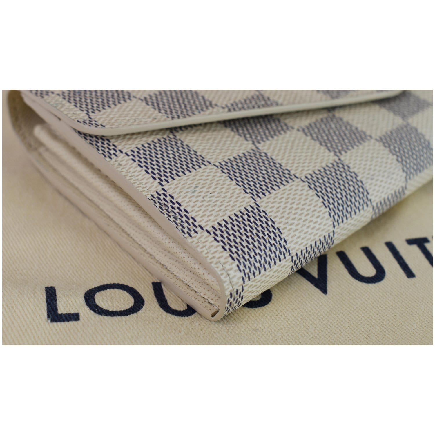 Authentic New Louis Vuitton Damier Azur Canvas Sarah Wallet