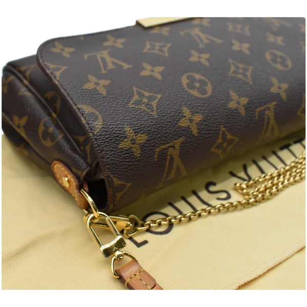 LOUIS VUITTON Favorite MM Monogram Canvas Crossbody Bag Brown