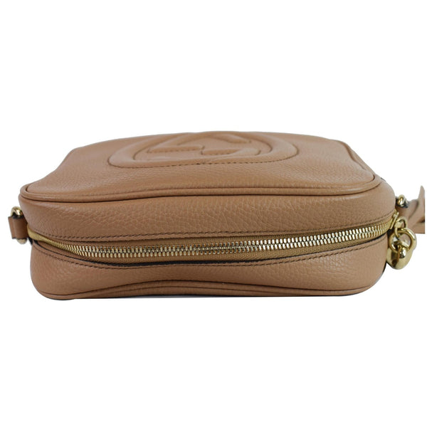 GUCCI Soho Disco Pebbled Leather Small Crossbody Bag Beige 308364