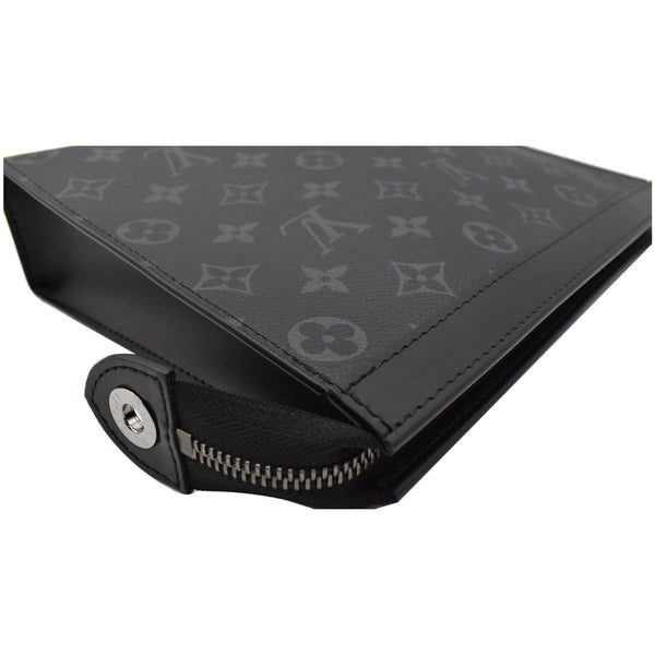 Louis Vuitton Voyage MM Pochette Zipper Bag