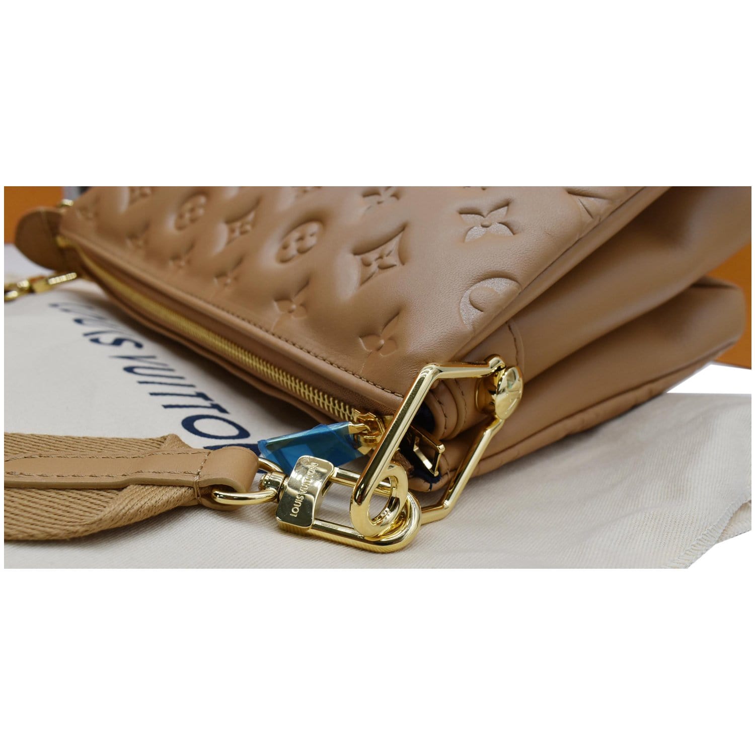 Louis Vuitton Pochette Coussin Camel in Leather with Gold-tone - US
