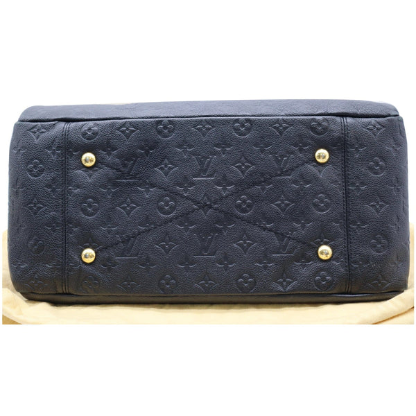 Used Louis Vuitton Artsy MM Empreinte Leather Shoulder Bag.