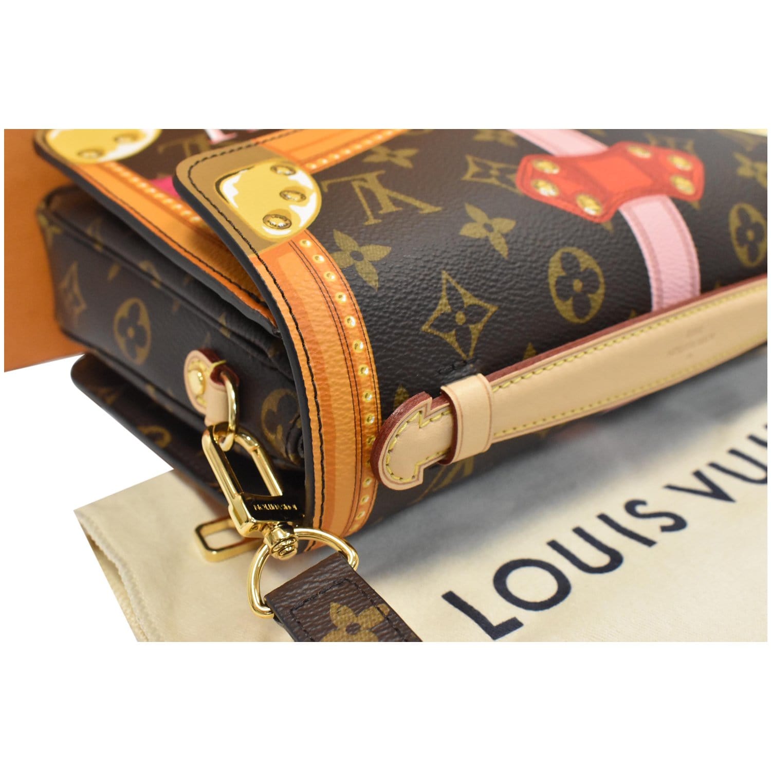 Louis Vuitton Pochette Metis Summer Trunk M43628 : : Clothing &  Accessories