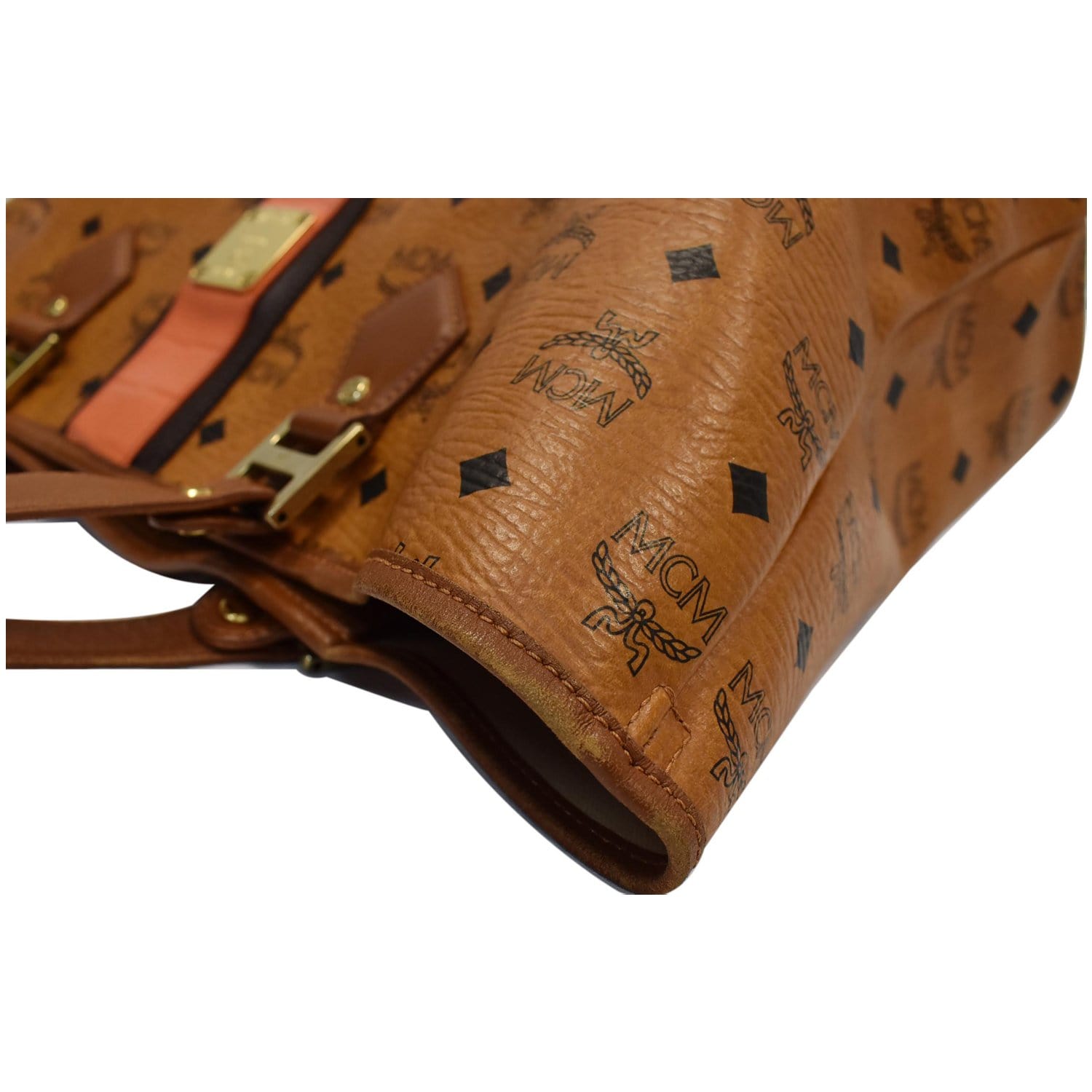 MCM Cognac Visetos toile enduite et cuir Heritage Top Handle MCM Cognac Visetos toile enduite et cuir Heritage Top Handle