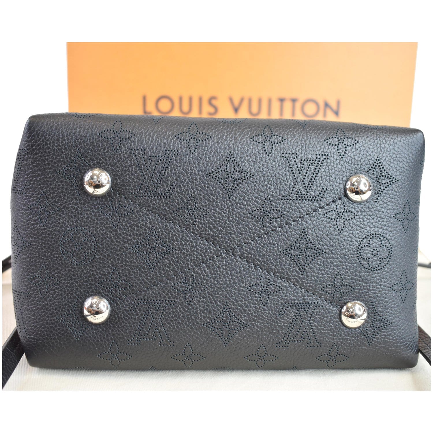LOUIS VUITTON LV SHW Bella Shoulder Bag Handbag 2way Mahina Leather Light  Blue