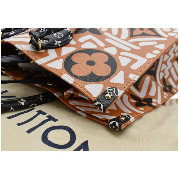 LOUIS VUITTON Onthego GM Crafty Monogram Giant Canvas Shoulder Bag Caramel