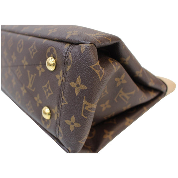 Louis Vuitton Pallas Chain Shopper Side View Bag