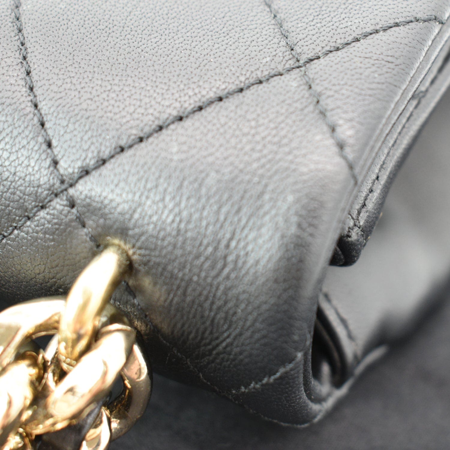 Does Chanel Lambskin Scratch Easily? + How To Clean A Chanel Bag! - Fashion  For Lunch.