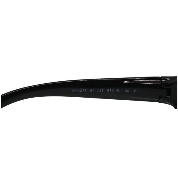 Ray-Ban Sunglasses model RB4075 601/58 61mm