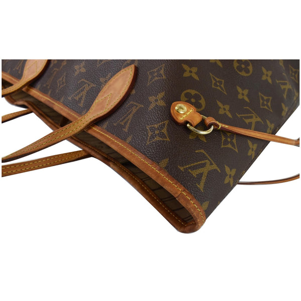 Louis Vuitton Neverfull MM Monogram Canvas Shoulder Bag - shoulder strap hook