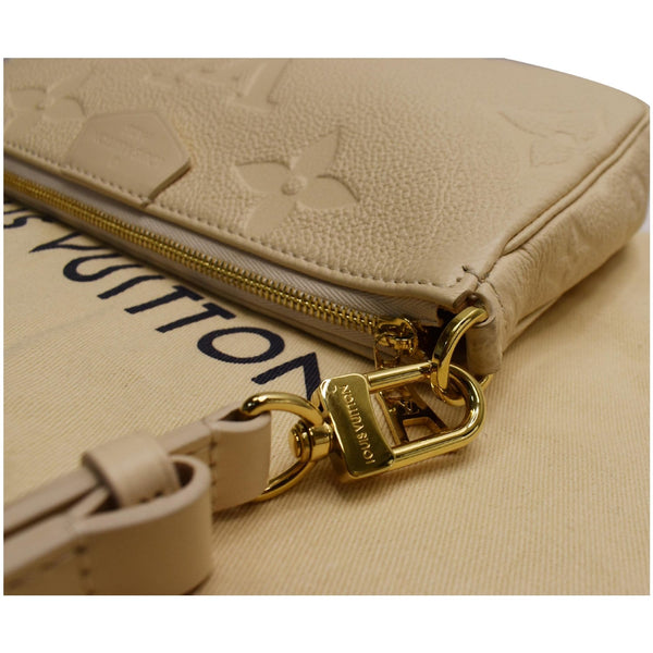 Louis Vuitton Multi Pochette handbag - gold hardware
