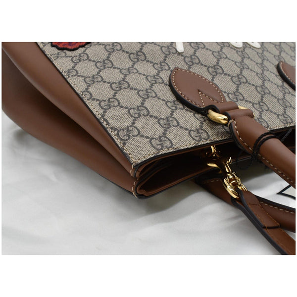 GUCCI Blind for Love GG Supreme Canvas Top Handle Crossbody Bag Maple Brown 453704