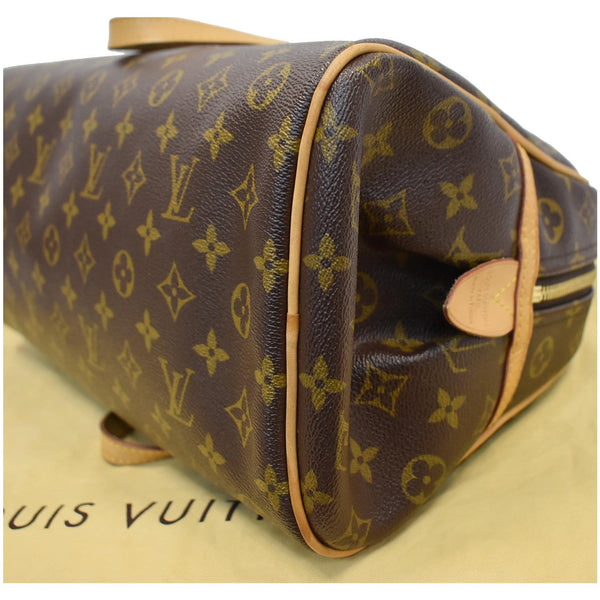 Louis Vuitton Montorgueil GM Monogram Canvas Shoulder Bag - corner preview | DDH\