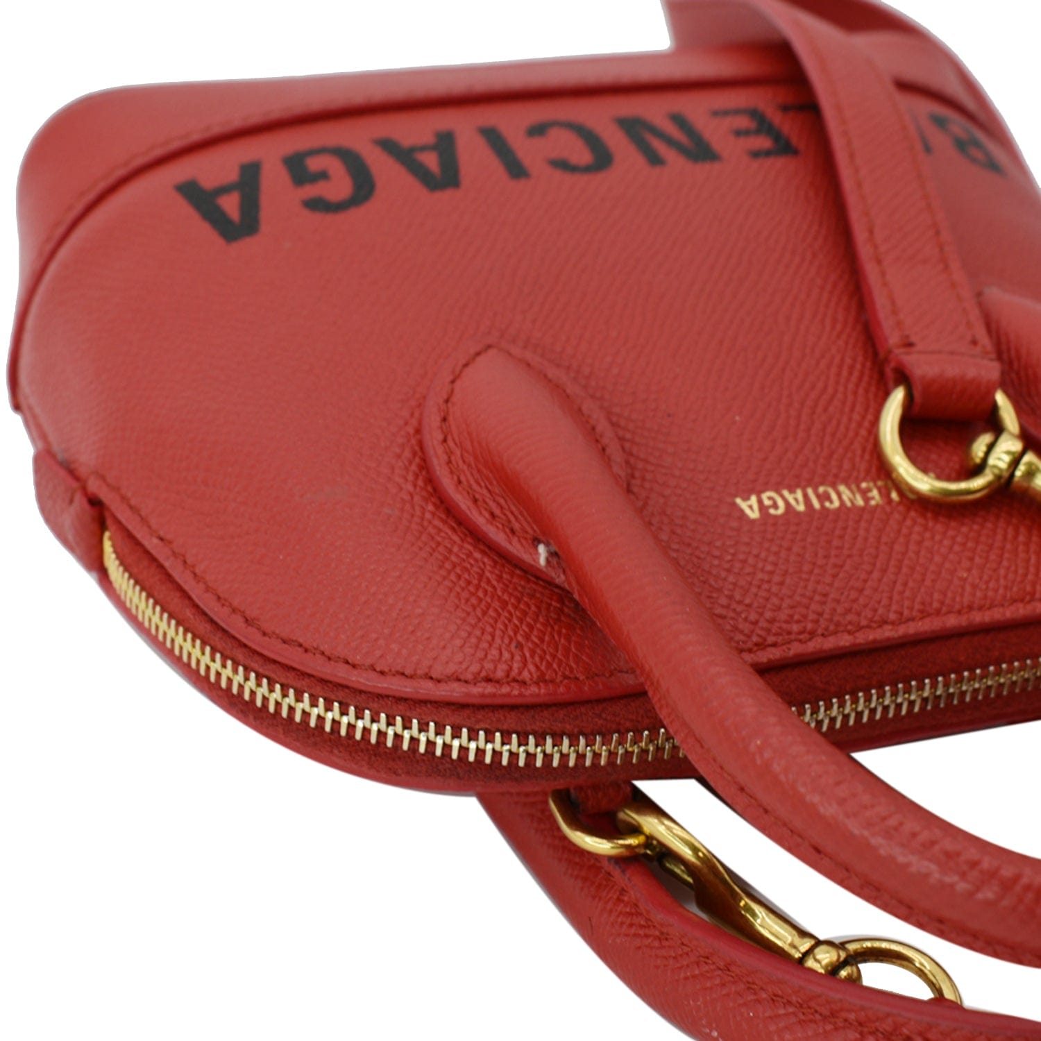 Ville top handle leather handbag Balenciaga Red in Leather - 22898505