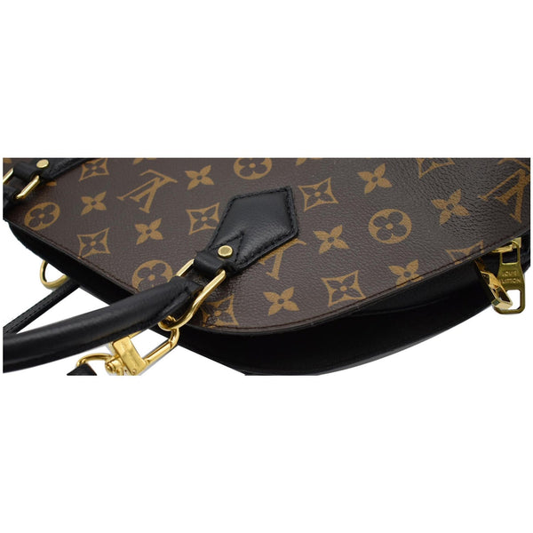 Louis Vuitton Alma B'N'B Monogram Canvas Shoulder handbag