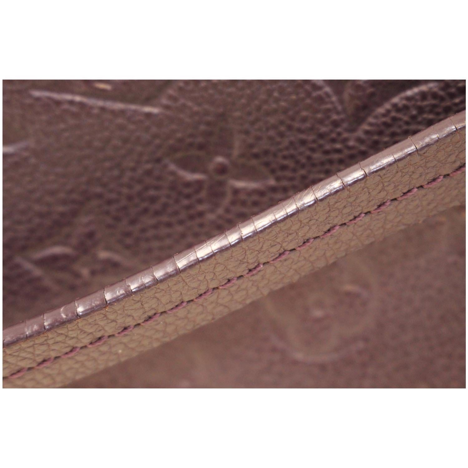 Louis Vuitton Monogram Empreinte Lumineuse PM - Neutrals Totes, Handbags -  LOU795645