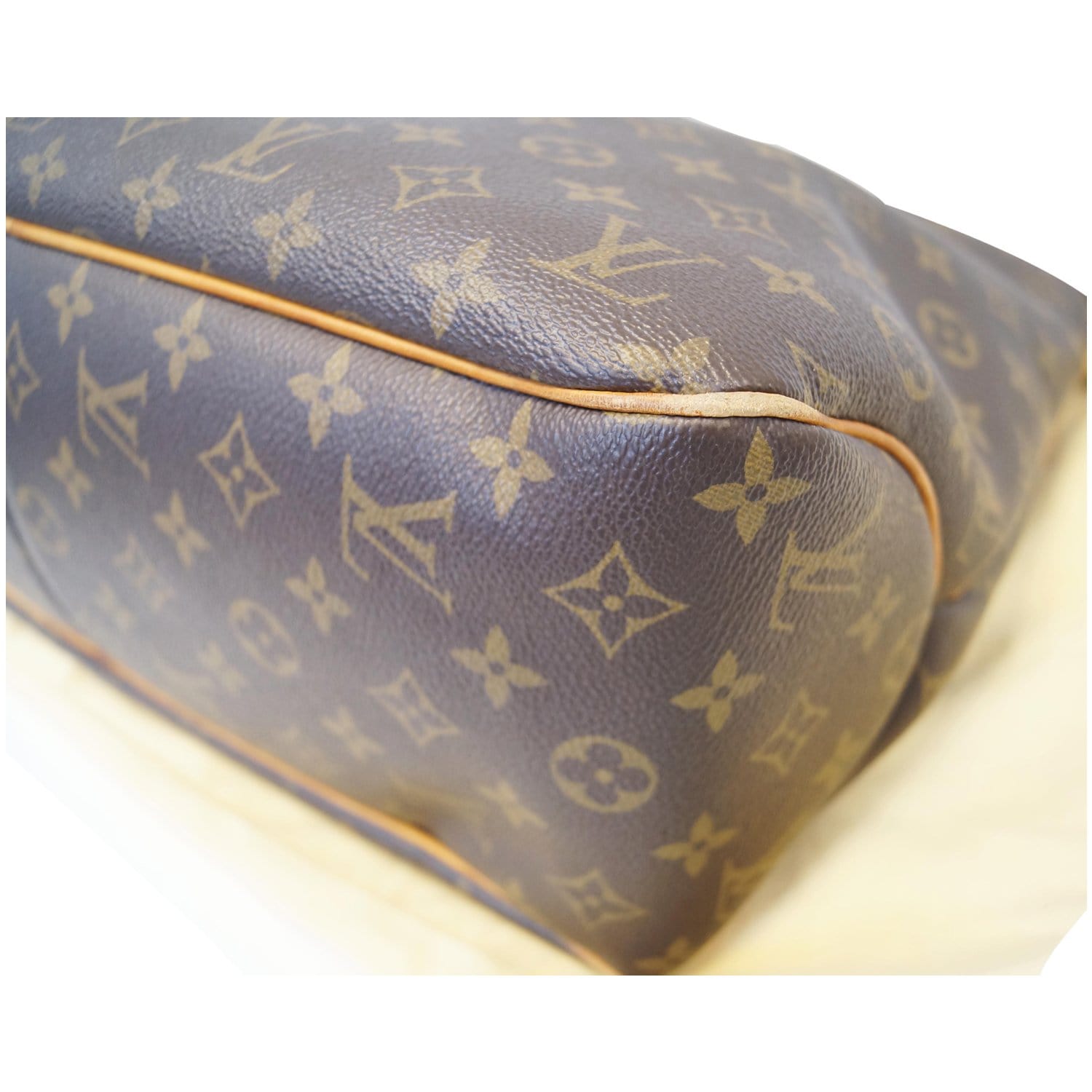 💖 Favorites 💖 [Louis Vuitton Collection 350] Owner: Holuwasheyee Funmi  (Group Member) 😘 . --…