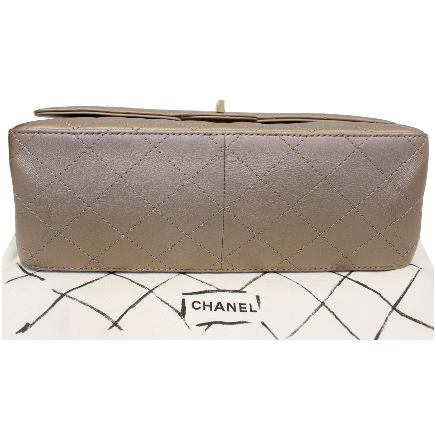 Leather bag charm Chanel Beige in Leather - 32182865