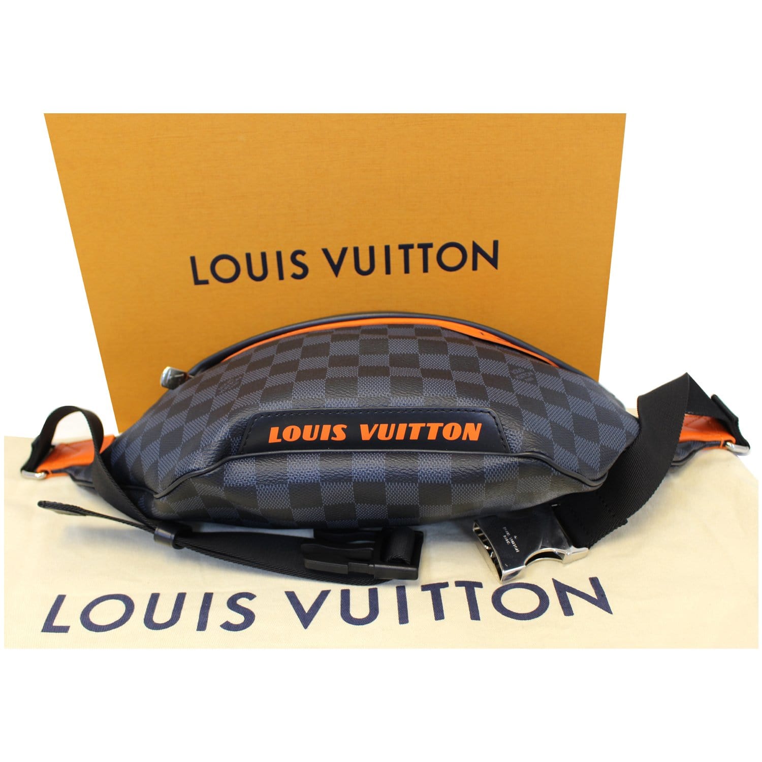Louis Vuitton LV Men Damier Cobalt Race Discovery Bumbag in