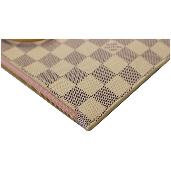 Louis Vuitton Pochette Wristlet Neverfull Pouch - corner view