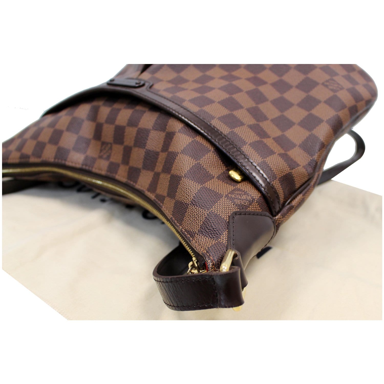 Bloomsbury leather crossbody bag Louis Vuitton Brown in Leather