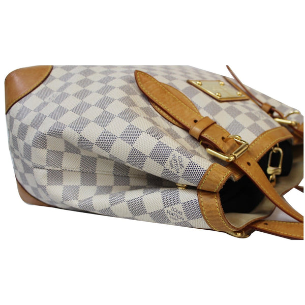 Louis Vuitton Hampstead PM Shoulder Bag corner