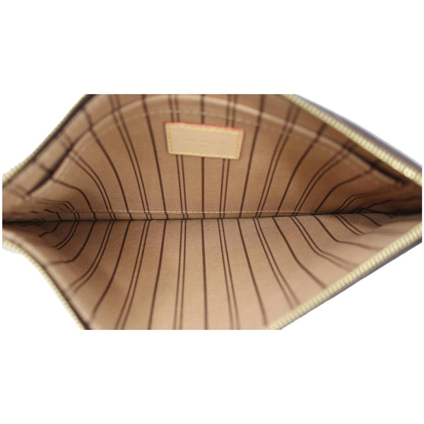 LOUIS VUITTON Neverfull Monogram Canvas Pochette Wristlet Pouch Brown