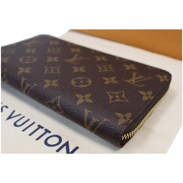 Louis Vuitton Monogram Canvas Zippy Long Wallet corner