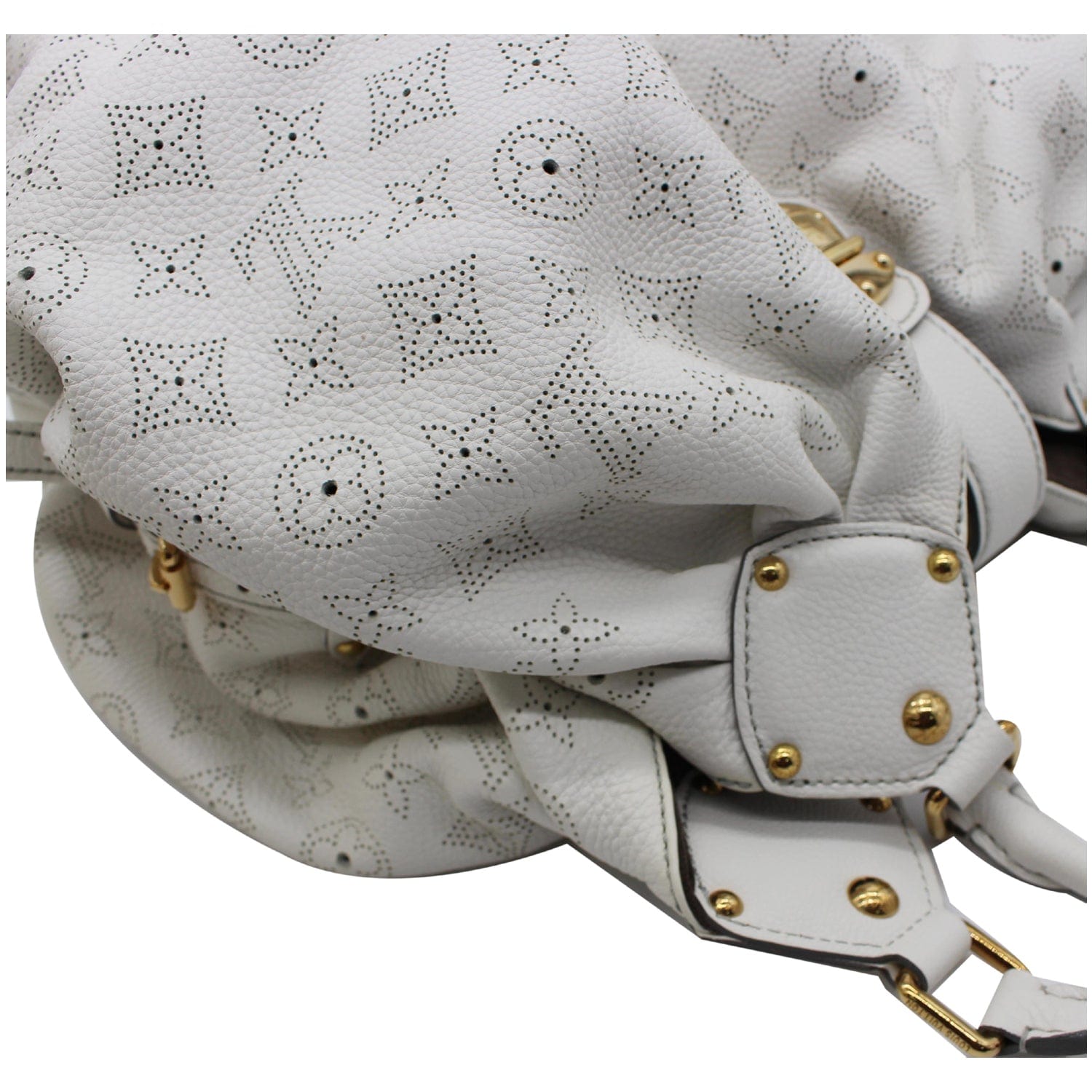 Louis Vuitton White Monogram Mahina Leather XL Bag - Yoogi's Closet