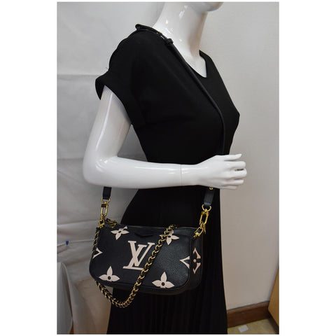 LOUIS VUITTON Multi Pochette Empreinte Leather Accessories Bag Bicolor