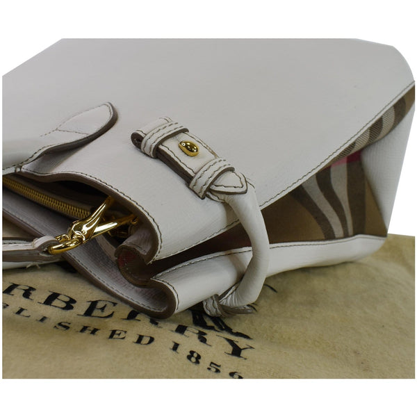 BURBERRY Banner Medium House Check Tote Bag White
