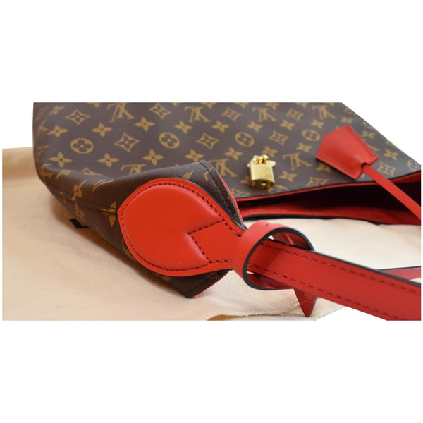 Louis Vuitton Flower Monogram Canvas Shoulder Hobo Bag - padlock