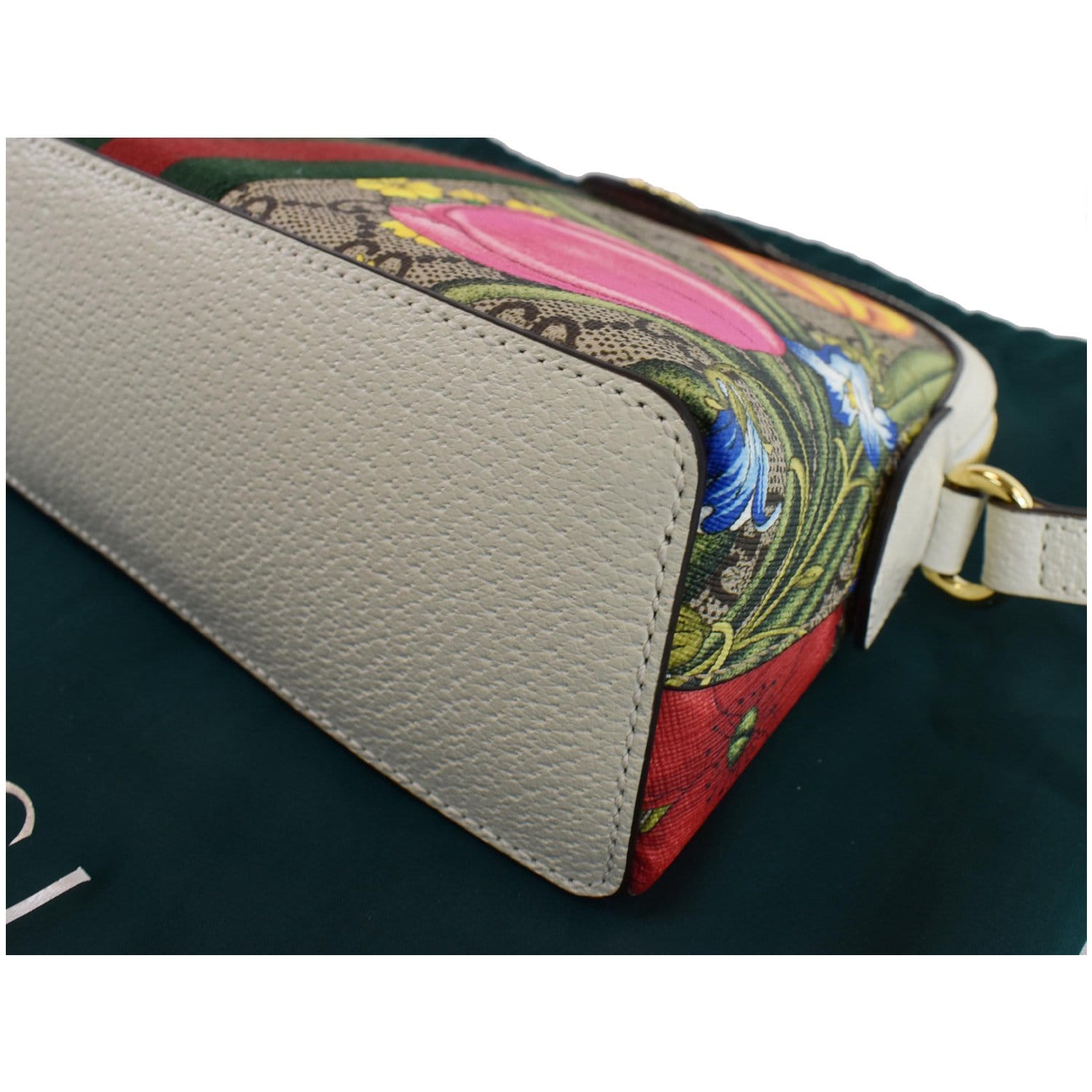 Gucci White GG Supreme Canvas and Leather Small GG Ophidia Floral