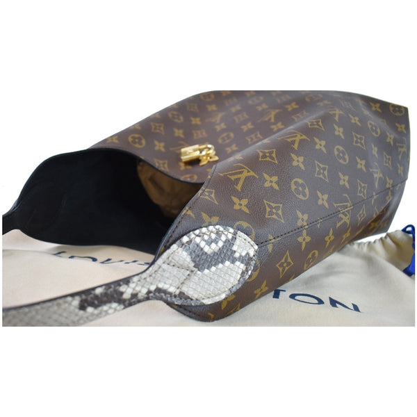 LOUIS VUITTON Flower Monogram Canvas Shoulder Hobo Bag Brown