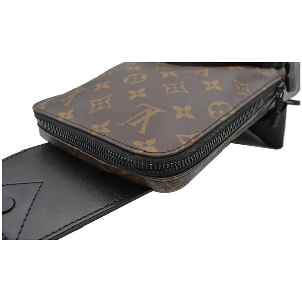 Louis Vuitton Avenue Sling Damier Ebene bag - top zipper