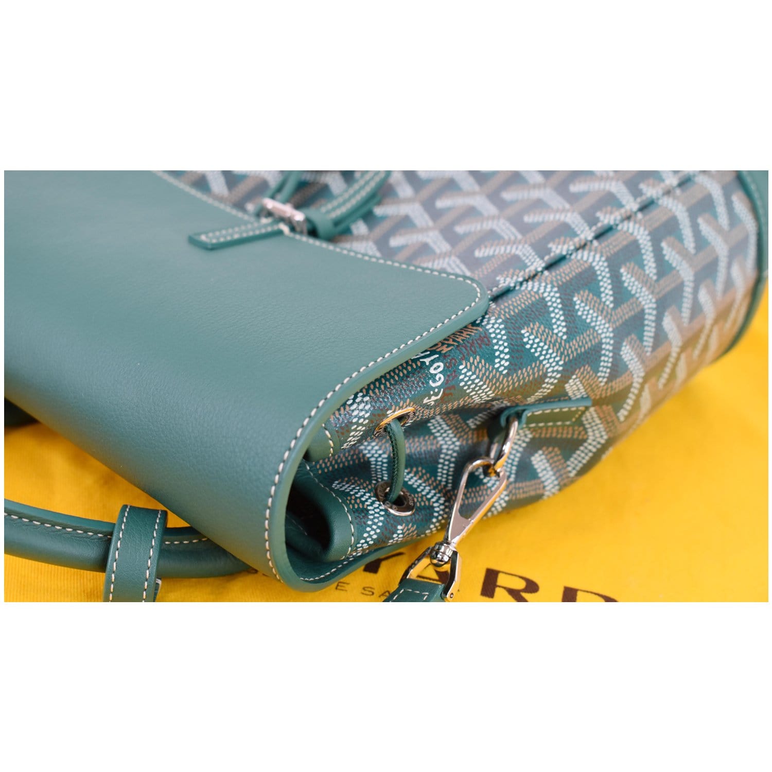 Goyard mini alpin backpack via Bagaholicboy  Bags designer, Purses and  handbags, Pretty bags