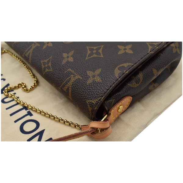 Louis Vuitton Favorite MM Monogram Canvas Crossbody Bag