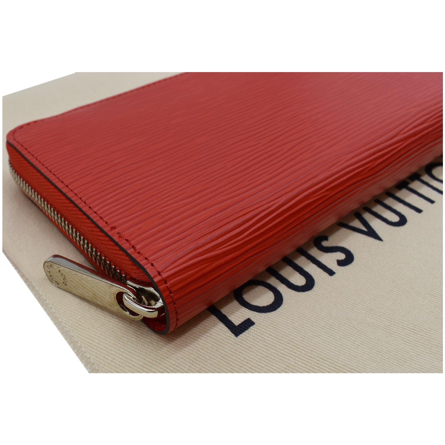 LOUIS VUITTON Mabillion Carmine Red Epi Leather Zip Around