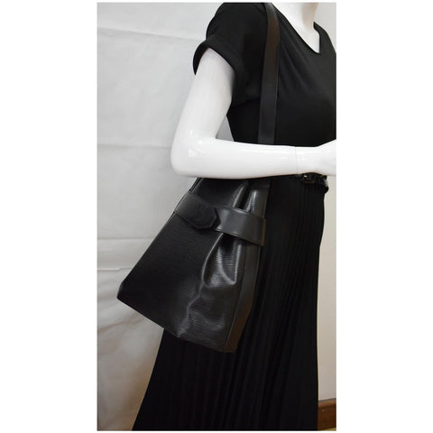 LOUIS VUITTON Sac D'Epaule PM Epi Leather Bucket Bag Black