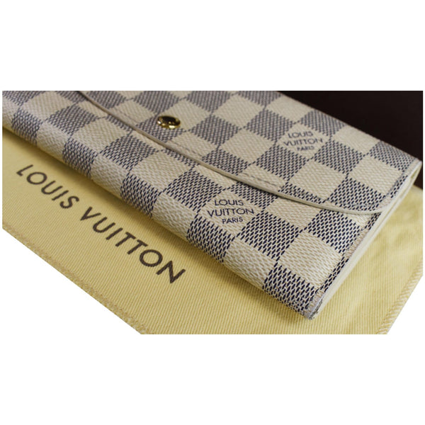 LOUIS VUITTON Emilie Damier Azur Wallet White
