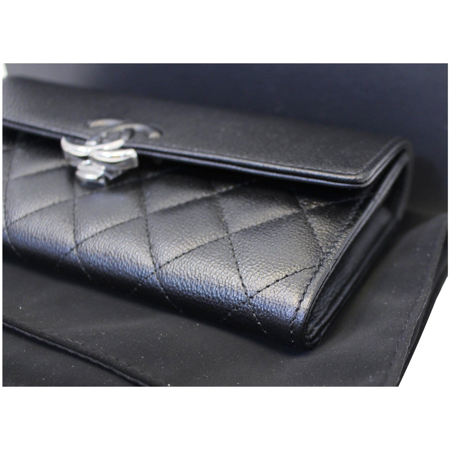 Chanel Black Crumpled Grained Calfskin Quilted Jumbo CC Crave Flap Ruthenium Hardware, 2014 (Very Good), Black/Silver Womens Handbag
